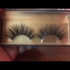 Mink lashes